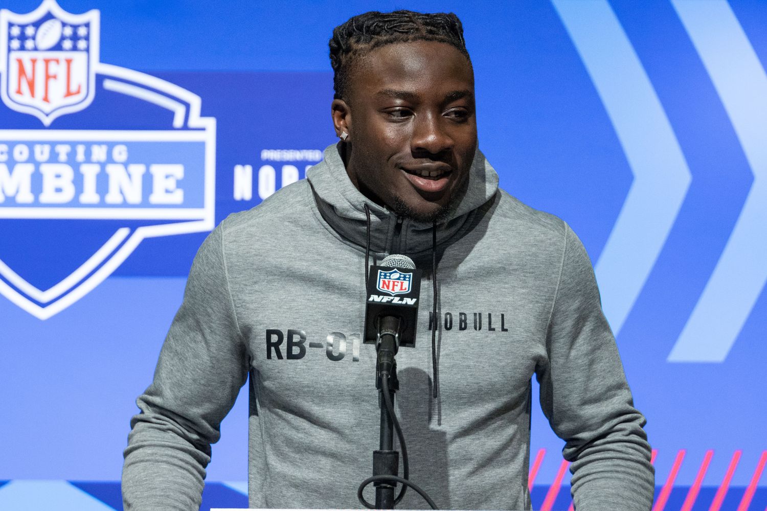 Pittsburgh's Israel Abanikanda (RB 01) at the 2023 NFL Combine